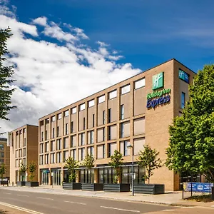 3* מלון Holiday Express - Excel By Ihg